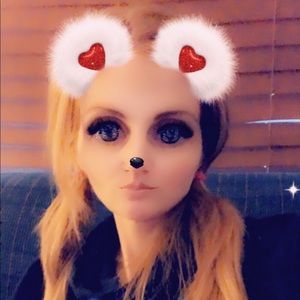 Meet your Posher, Alix